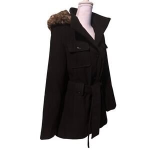 Liz Claiborne Y2K faux fur hooded black Peacoat button, belt sz M Mobwife office